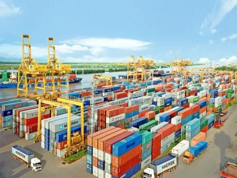 Chuyên giá kinh tế Đinh Trọng Thịnh: Năm 2024 và 2 kịch bản cho tăng trưởng kinh tế