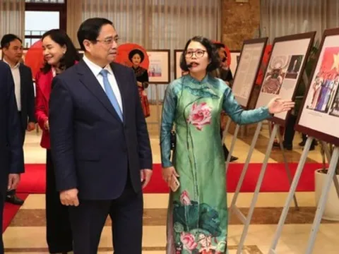 Đặt mục tiêu thu 850.000 tỉ đồng từ du lịch