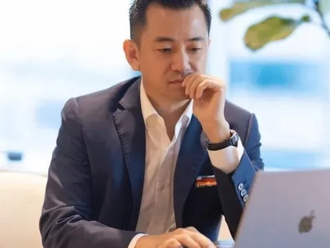 Từ cậu bé bán mì trở thành Giám đốc ngân hàng, người đàn ông hé lộ 3 TƯ DUY giáo dục huỷ hoại cuộc đời trẻ mà cha mẹ phải bỏ ngay!