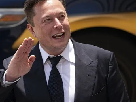 Elon Musk tiết lộ lý do từ bỏ 1 thói quen xấu vào buổi sáng, 80% người thường cũng đang mắc phải