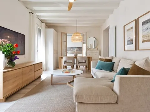 Chỉ 49m² nhưng căn hộ nhỏ này mang đến cho người nhìn vẻ đẹp ngọt ngào với màu sắc đẹp "lịm tim"