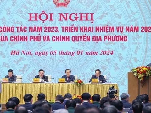 Chính phủ chốt thời hạn ban hành Nghị định về chế độ tiền lương mới, hoàn thành sắp xếp đơn vị hành chính