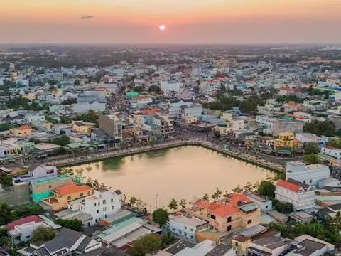 Thị xã cách TP. HCM 60 km dự kiến lên thành phố năm 2025: Tình hình kinh tế ra sao?