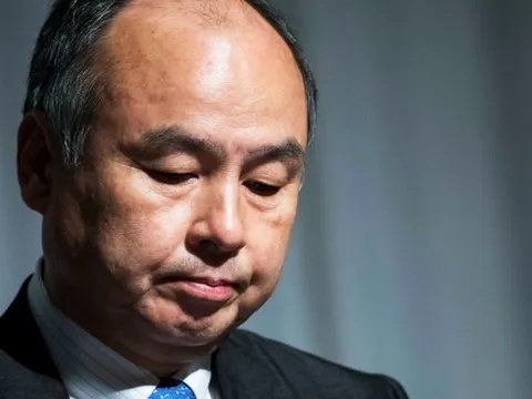 Masayoshi Son nợ như chúa chổm: Riêng nợ cá nhân với Softbank đã lên tới 5 tỷ USD, thế chấp dinh thự ở Mỹ vay hàng triệu USD