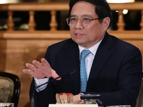 Thủ tướng: Lập tổ tư vấn quốc tế xây dựng trung tâm tài chính tại Việt Nam