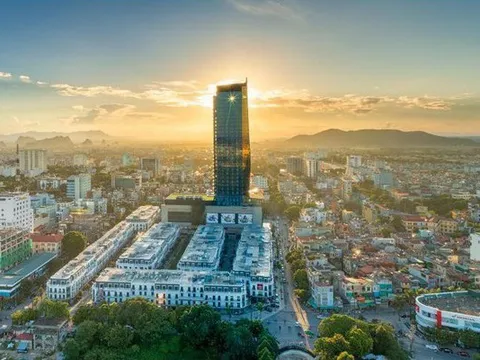 Tỉnh miền Trung duy nhất lọt top 10 về thu ngân sách, hút vốn FDI trên cả nước