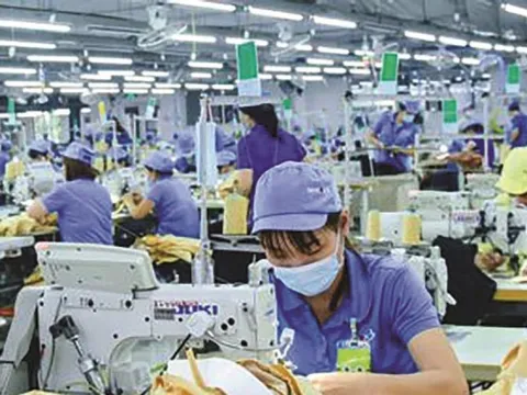 Ngành dệt may, da giày: Tìm cách hóa giải khó khăn