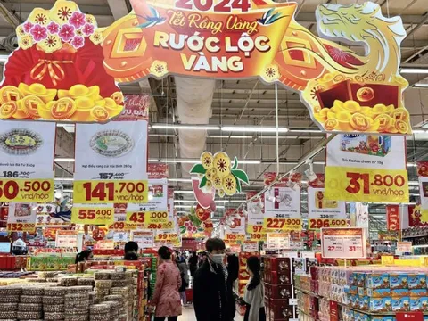 Hàng Tết: Không sợ thiếu, chỉ sợ… giá