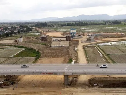 Tập trung đẩy nhanh tiến độ các dự án cao tốc Bắc-Nam giai đoạn 2