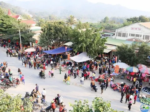 Huyện rộng nhất Việt Nam, gấp 3 lần tỉnh Bắc Ninh thu ngân sách nghìn tỷ