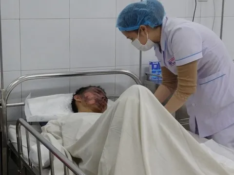 Nhiều người bị cắt cụt bàn tay, hôn mê, thở máy do đốt pháo