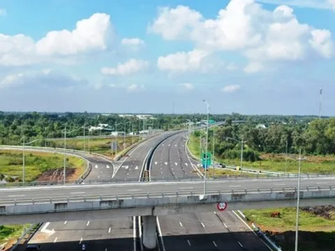 Đề nghị cho phép chạy tối đa 90 km/h trên cao tốc 4 làn xe