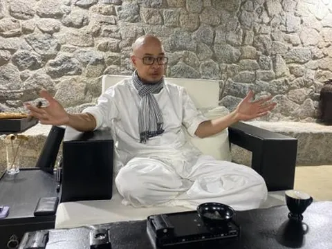 Kiếm tiền nhanh như ông Đặng Lê Nguyên Vũ: Trung Nguyên Legend tại Thượng Hải mới khai trương chưa đầy 1 năm đã có lời?