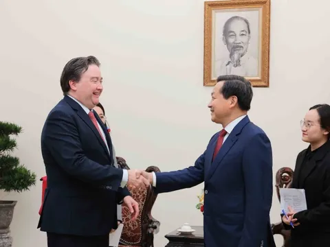 Đại sứ Hoa Kỳ chỉ ra vấn đề Việt Nam cần giải quyết trong 12-18 tháng để đón được "đại bàng" bán dẫn