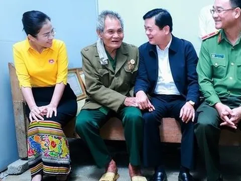 Nụ cười ấm áp trong những căn nhà nghĩa tình ở vùng biên Nghệ An