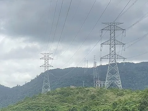 Hoàn thành đường dây 220kV Nha Trang – Tháp Chàm
