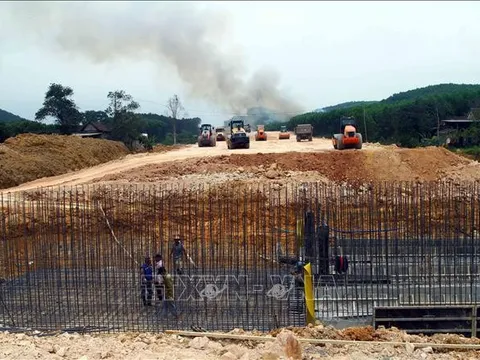 Thi công xuyên Tết dự án cao tốc Bắc – Nam