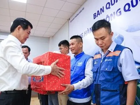 Lãnh đạo tỉnh Đồng Nai chúc tết công nhân thi công dự án sân bay Long Thành