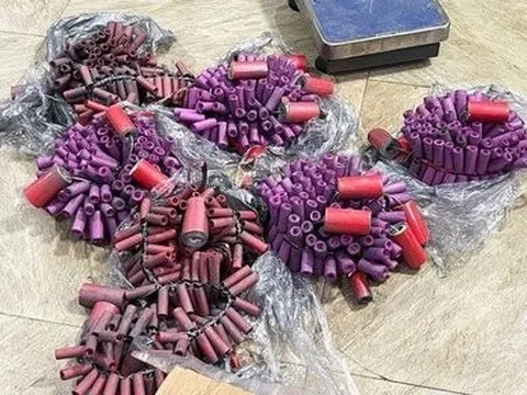 Bình Thuận: Chơi pháo nổ bị thương tích nặng phải chuyển BV Chợ Rẫy