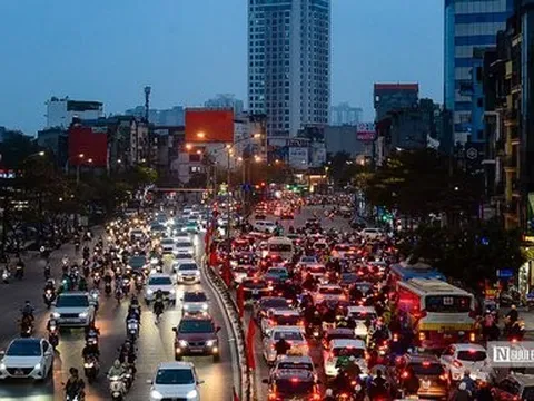 Hà Nội: Giao thông Hà Nội ùn tắc chiều ngày 27 Tết
