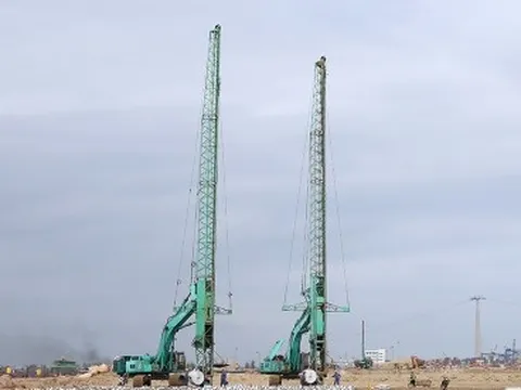 Tết trên công trường Cảng nước sâu lớn nhất miền Bắc