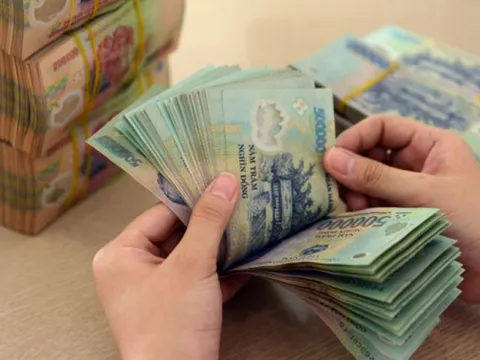 Đóng BHXH quá số năm hưởng lương hưu tối đa thì sao?