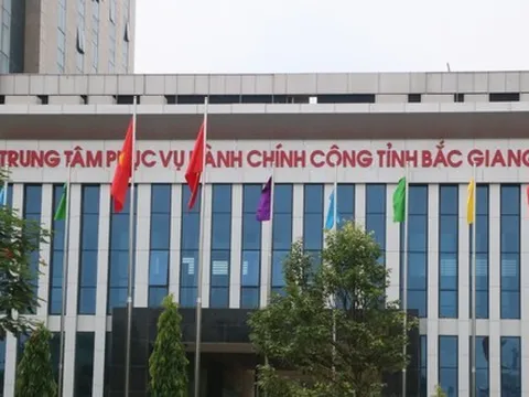 Thấy gì từ sự 'đổi ngôi' trên bảng xếp hạng tăng trưởng kinh tế?