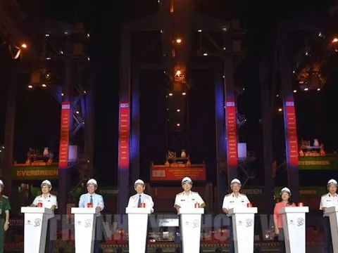 TP. HCM phát lệnh làm hàng đầu Xuân, đón 7 chuyến tàu container