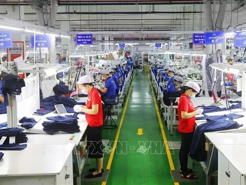 'Sức khỏe' ngành sản xuất cải thiện sau 5 tháng