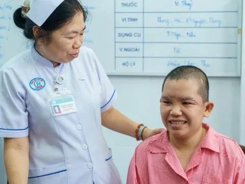 Nữ công nhân bị lóc toàn bộ da đầu được cấp cứu thành công