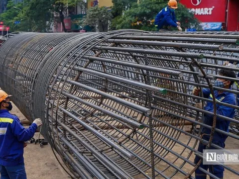 Bức tranh trái chiều của doanh nghiệp ngành thép