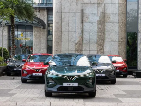 VinFast tìm ra phương án mới để huy động vốn từ giới siêu giàu, trả phí bằng cổ phiếu