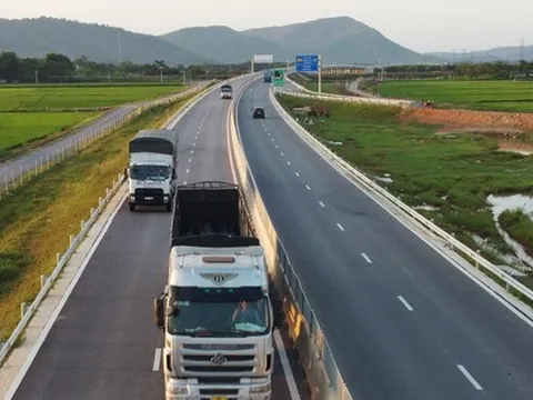 Vì sao chưa làm trạm dừng nghỉ trên các dự án cao tốc mới?