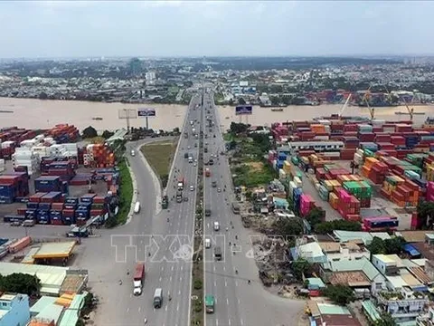 Kinh nghiệm mở những con đường lớn từ Bình Dương