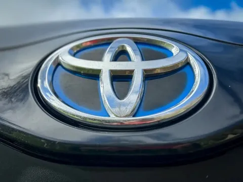 Thế giới nợ Toyota 1 lời xin lỗi?