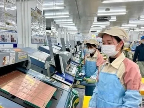 Mỗi tháng, hơn 20,5 nghìn doanh nghiệp mới thành lập