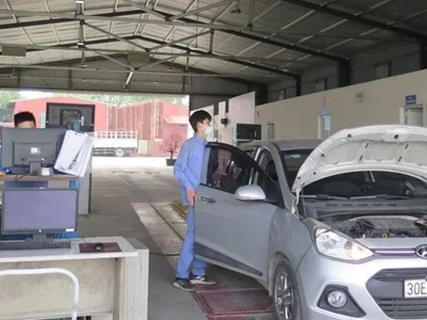 Nhận hối lộ tiền tỉ, Giám đốc trung tâm đăng kiểm bị truy tố