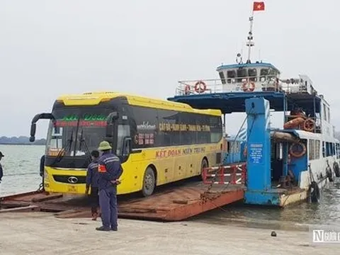 Hải Phòng: Chuyến phà đi Cát Bà đầu tiên rời bến Đồng Bài