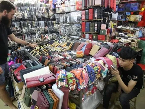 Nâng ngưỡng chịu thuế đối với hộ kinh doanh