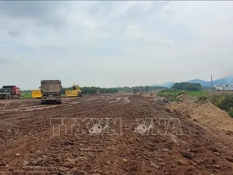 Kiến nghị lấy đất sân bay Long Thành phục vụ cao tốc Biên Hòa - Vũng Tàu