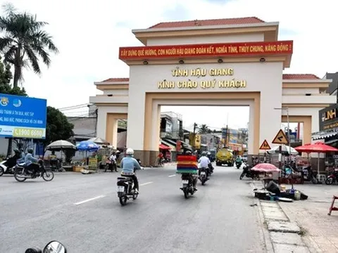 Hậu Giang kêu gọi doanh nghiệp hiến kế cho lãnh đạo tỉnh