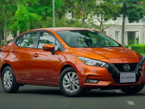 Honda Lead bán dưới giá đề xuất, Toyota Vios giá chưa tới 460 triệu đồng, Nissan tặng vàng cho khách