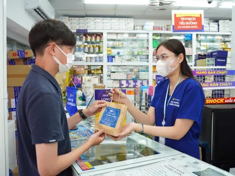 Long Châu lãi EBITDA 510 tỷ đồng năm 2023, nhưng tỷ lệ sở hữu của FPT Retail bất ngờ giảm gần 10% chỉ trong 6 tháng