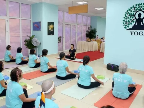 Liệu pháp tinh thần ý nghĩa cho những nữ bệnh nhân ung thư ở Huế