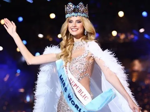 Người đẹp Cộng hòa Czech đăng quang Miss World 2024, Mai Phương lộ diện sau khi trượt Top 12