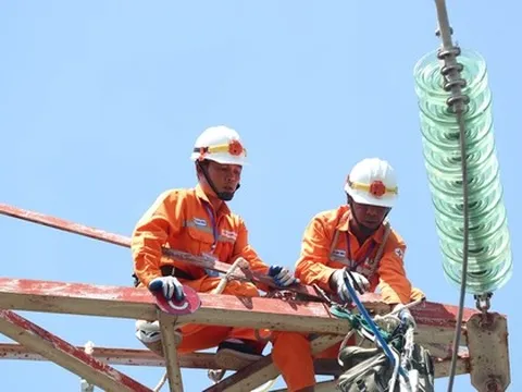 Tiếp tục đề xuất giá điện được điều chỉnh 3 tháng một lần