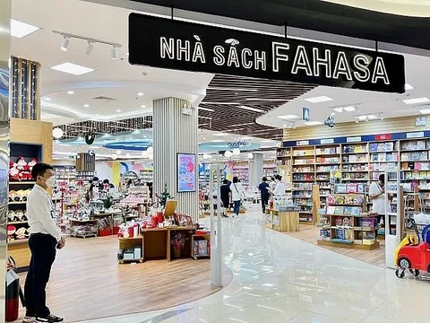 Nhà sách truyền thống Fahasa lãi kỷ lục trong năm 2023, CEO nói: “Chỉ làm 1 ngành, tập trung vào thế mạnh của mình”