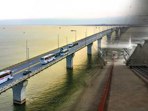 Đường hầm "bí ẩn" tại cầu vượt biển gần 12.000 tỷ dài nhất Việt Nam, nối với hòn đảo du lịch nổi tiếng