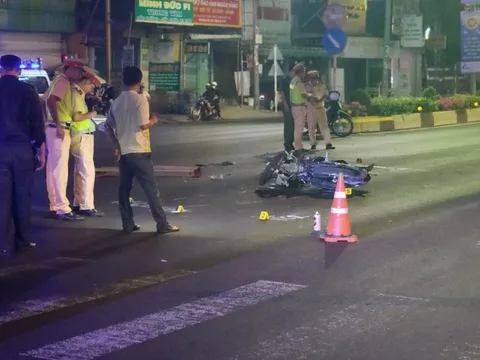 Bình Phước: Xe máy tông vào xe khách giường nằm, 1 người tử vong