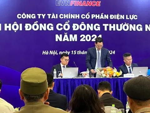 Lãnh đạo EVNFinance phản hồi cổ đông về kế hoạch lợi nhuận tăng 43%